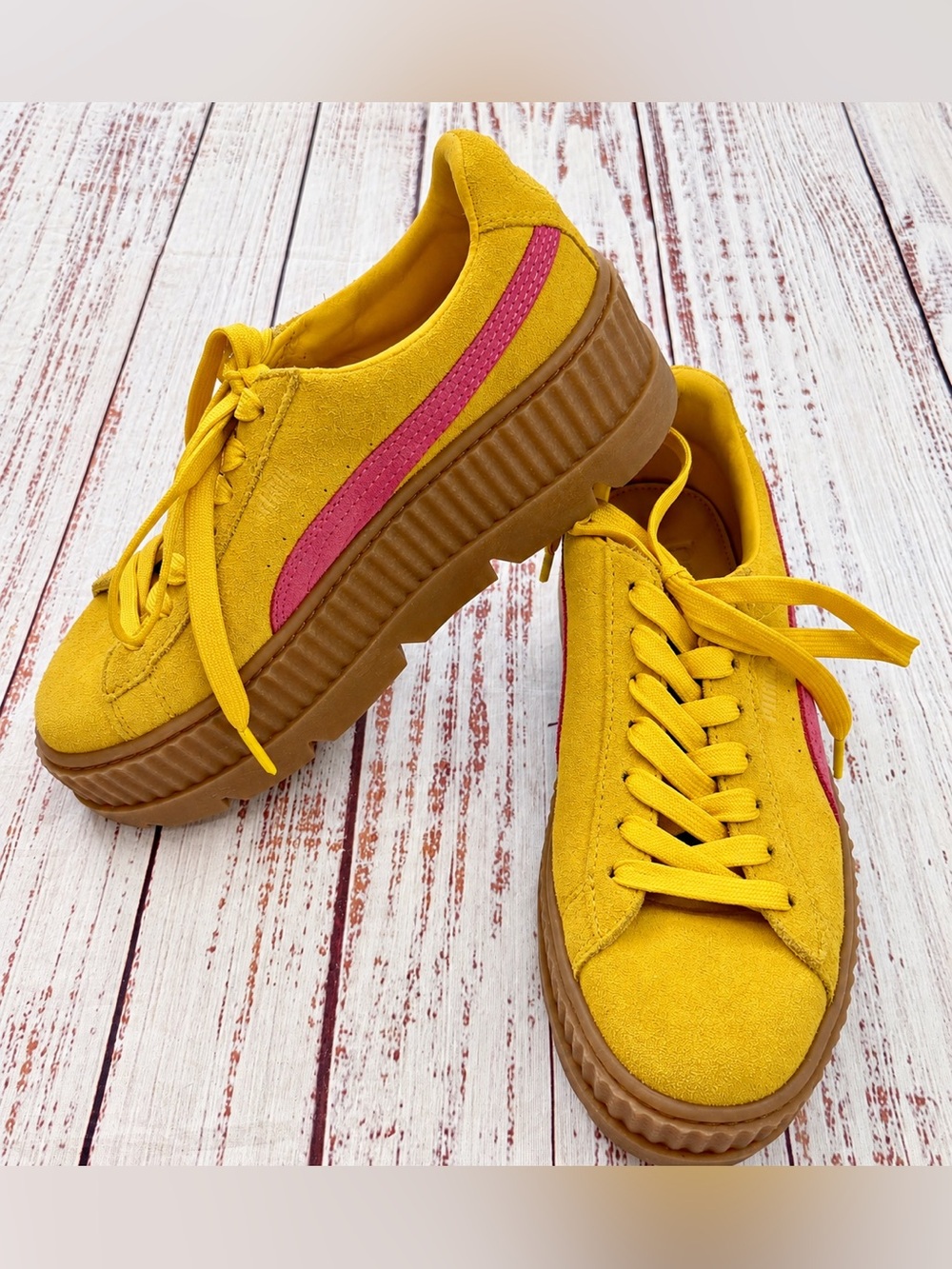 PUMA x FENTY Rihanna Cleated Creeper Lemon Pink Suede Sneakers Size 8